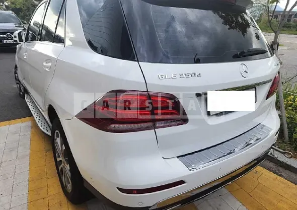Photo 2 of 41: 2017 Mercedes-Benz GLE250d 4Matic, VIN WDCDA0EBXHA933994 — Korean insurance auction
