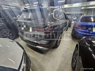 Photo 1 of 17: 2024 BMW X3 xDrive20i — Korean insurance auction