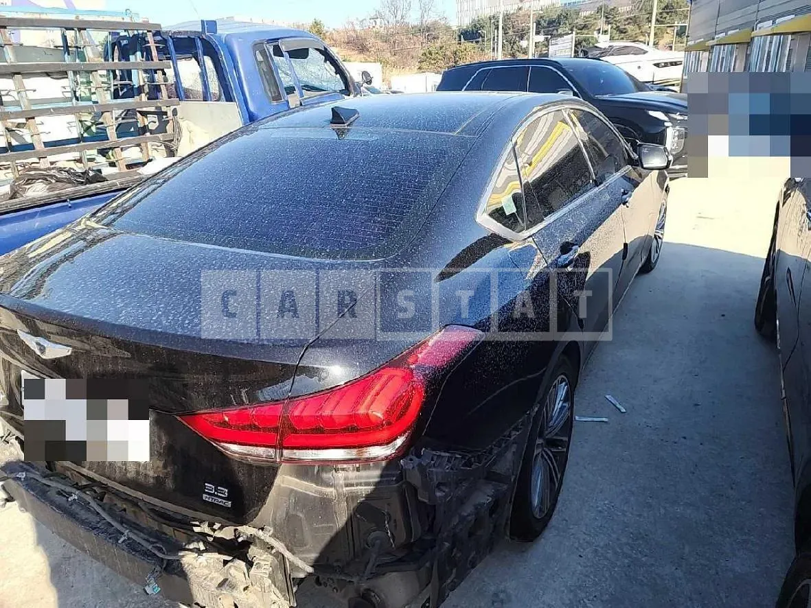 Photo 2 of 43: 2017 Genesis G80 3.3 — Korean insurance auction