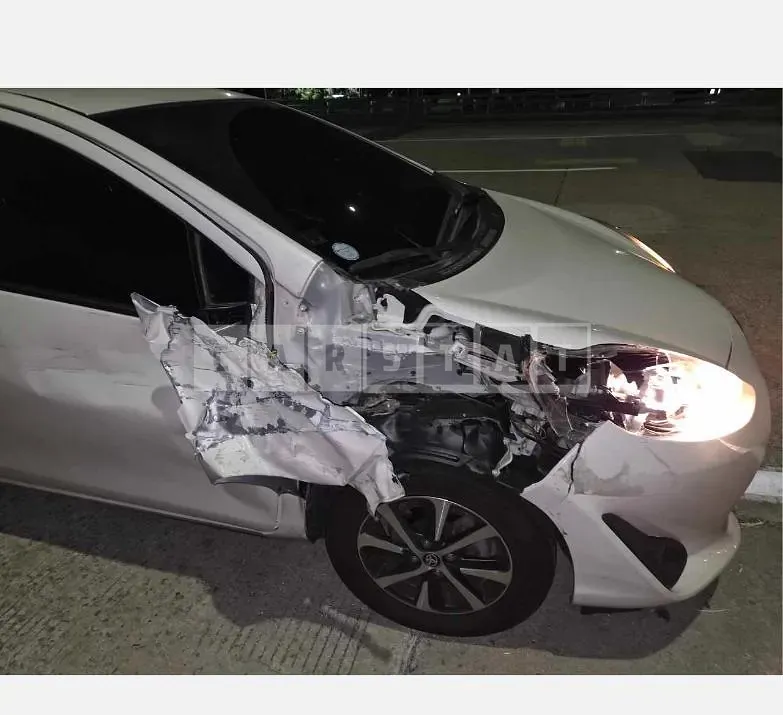 Photo 2 of 5: 2018 Toyota Prius C — Korean insurance auction