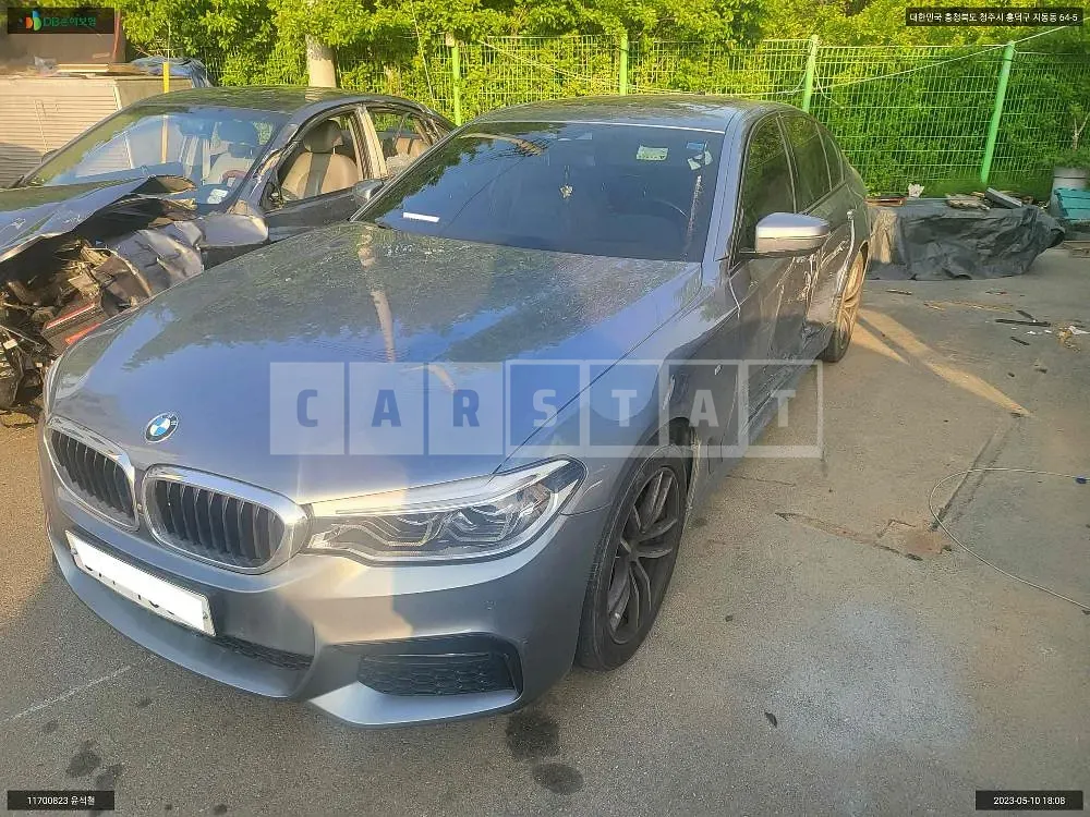 Photo 2 of 29: 2017 BMW 530i xDrive, VIN WBAJD9103HG477243 — Korean insurance auction