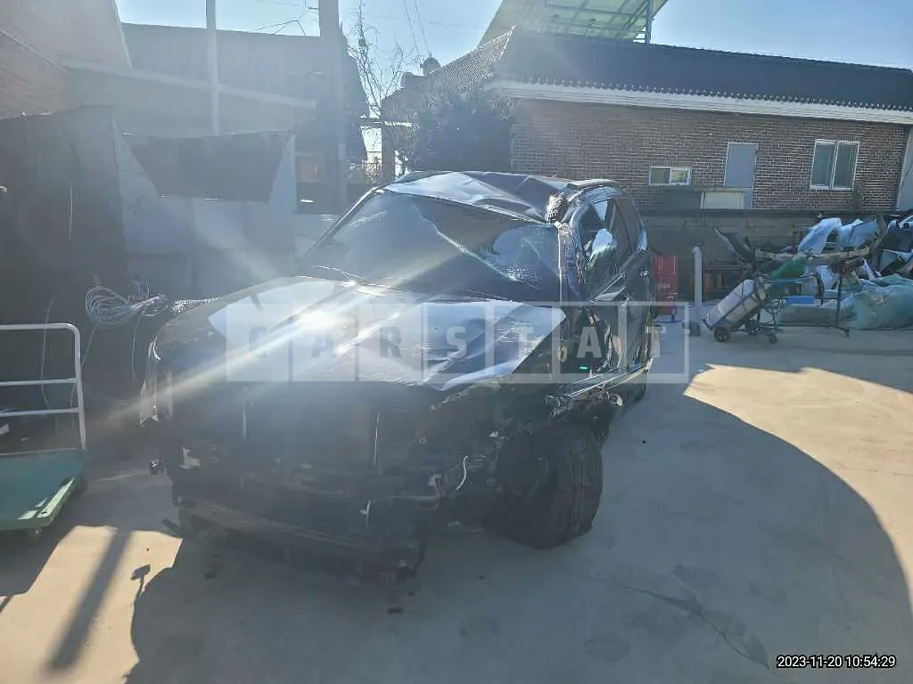 Photo 2 of 13: 2021 Kia Mojave 3.0 4WD, VIN KNAKN814DMA226808 — Korean insurance auction