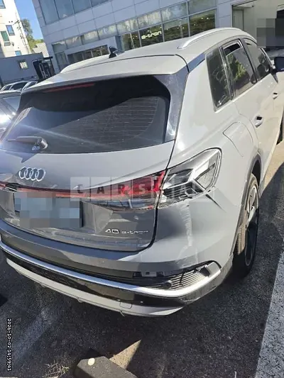 Photo 1 of 18: 2023 Audi Q4 40 e-tron — Korean insurance auction