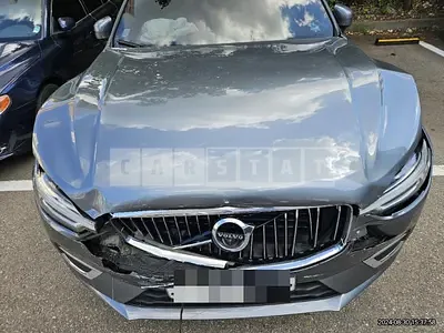 Photo 1 of 16: 2019 Volvo XC60D5 AWD — Korean insurance auction