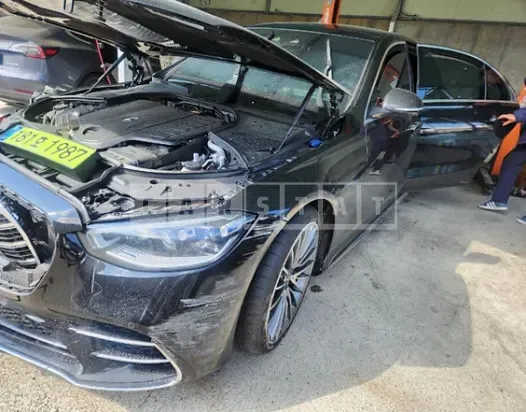 Photo 2 of 29: 2025 Mercedes-Benz S500 4Matic, VIN W1K6G6DB5SA316212 — Korean insurance auction