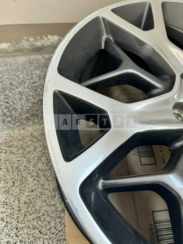 Photo 2 of 9: 2019 Jeep (parts) Zipgrand Cherokee Wheel — Korean insurance auction