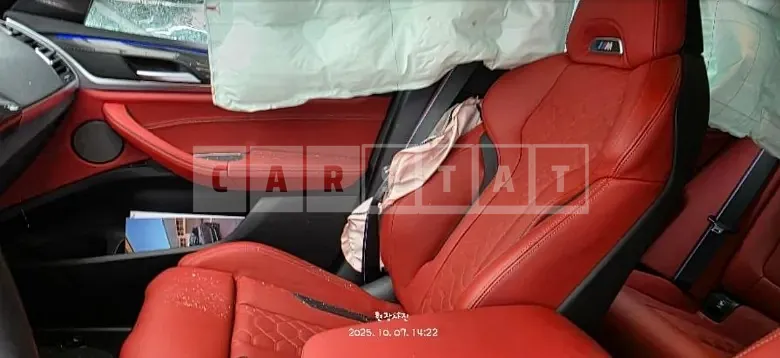 Photo 2 of 12: 2025 BMW X4 M Competition — Korean insurance auction