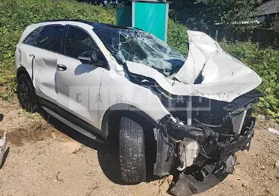 Photo 1 of 17: 2018 Kia Sorento, VIN KNAPH81BBJA385967 — Korean insurance auction