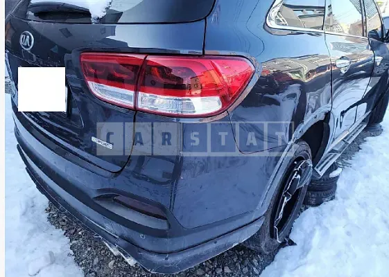 Photo 2 of 23: 2017 Kia Sorento, VIN KNAPH81ABHA298127 — Korean insurance auction