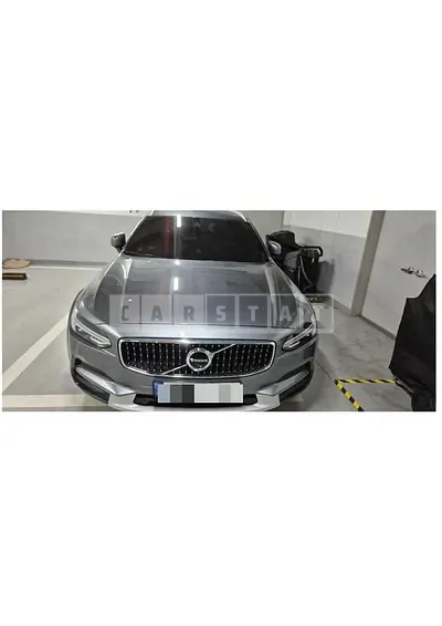 Photo 1 of 39: 2018 Volvo V90CCT5 — Korean insurance auction
