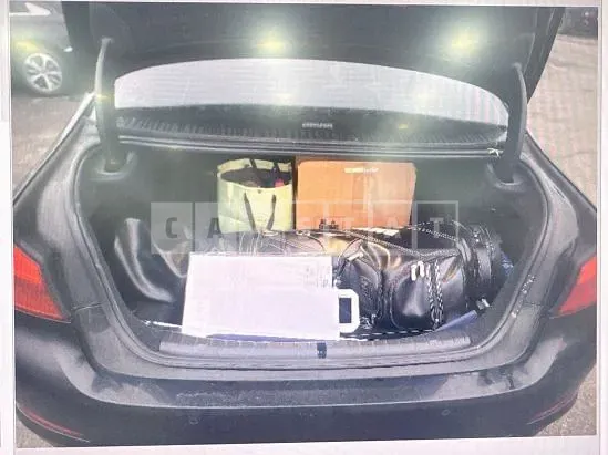 Photo 2 of 25: 2018 BMW 520i, VIN WBAJK7101JBP70779 — Korean insurance auction