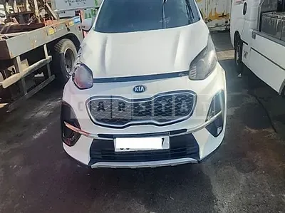 Photo 1 of 21: 2019 Kia Sportage, VIN KNAPN813BKK738907 — Korean insurance auction