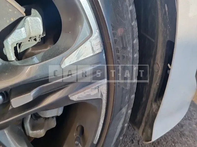Photo 2 of 41: 2022 Kia K5 — Korean insurance auction