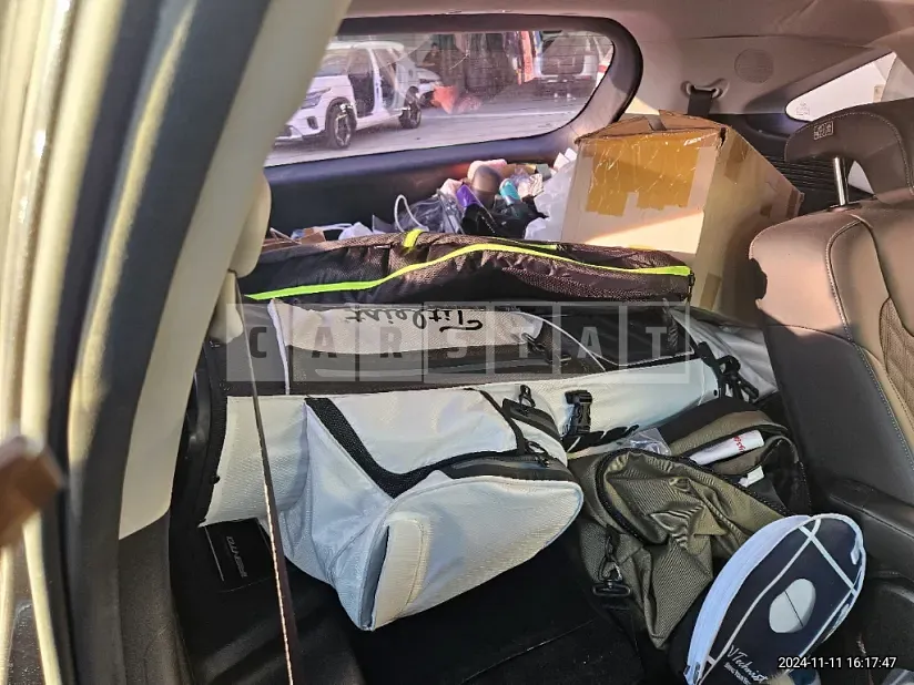Photo 2 of 16: 2020 Kia Sorento 2.2 — Korean insurance auction