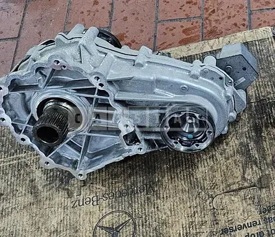 Photo 1 of 2: 2019 Mercedes-Benz Auto Parts /GLE450 4Matic Transfer Case, VIN WDCFB5KB1KA068007 — Korean insurance auction