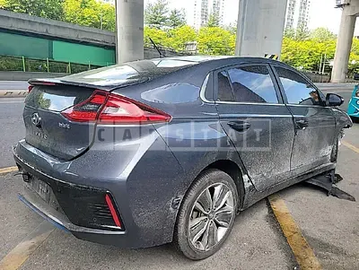 Photo 1 of 7: 2016 Hyundai Modern Ionic, VIN KMHC851CGGU004203 — Korean insurance auction