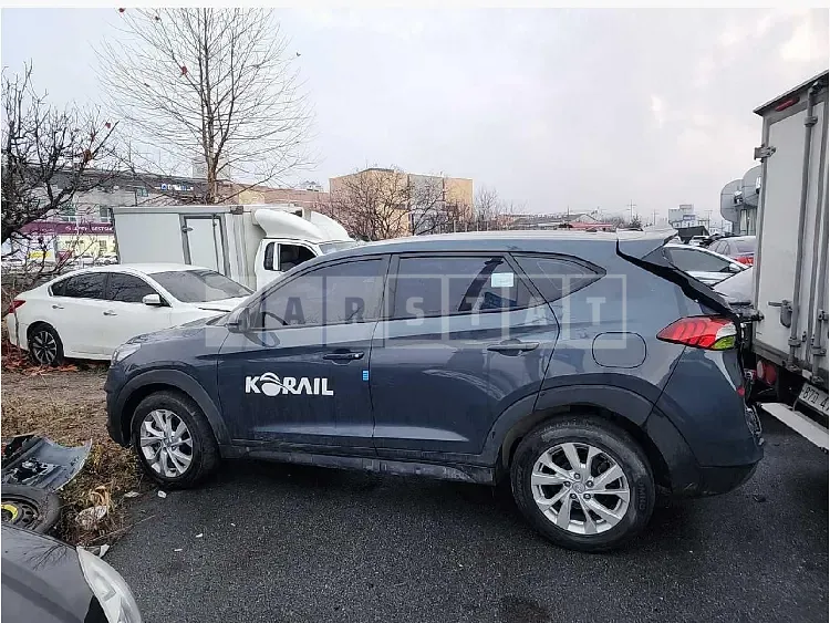 Photo 2 of 11: 2020 Hyundai Tucson, VIN KMHJ281ADLU270830 — Korean insurance auction
