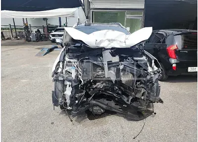 Photo 1 of 10: 2019 Hyundai Santa Fe — Korean insurance auction