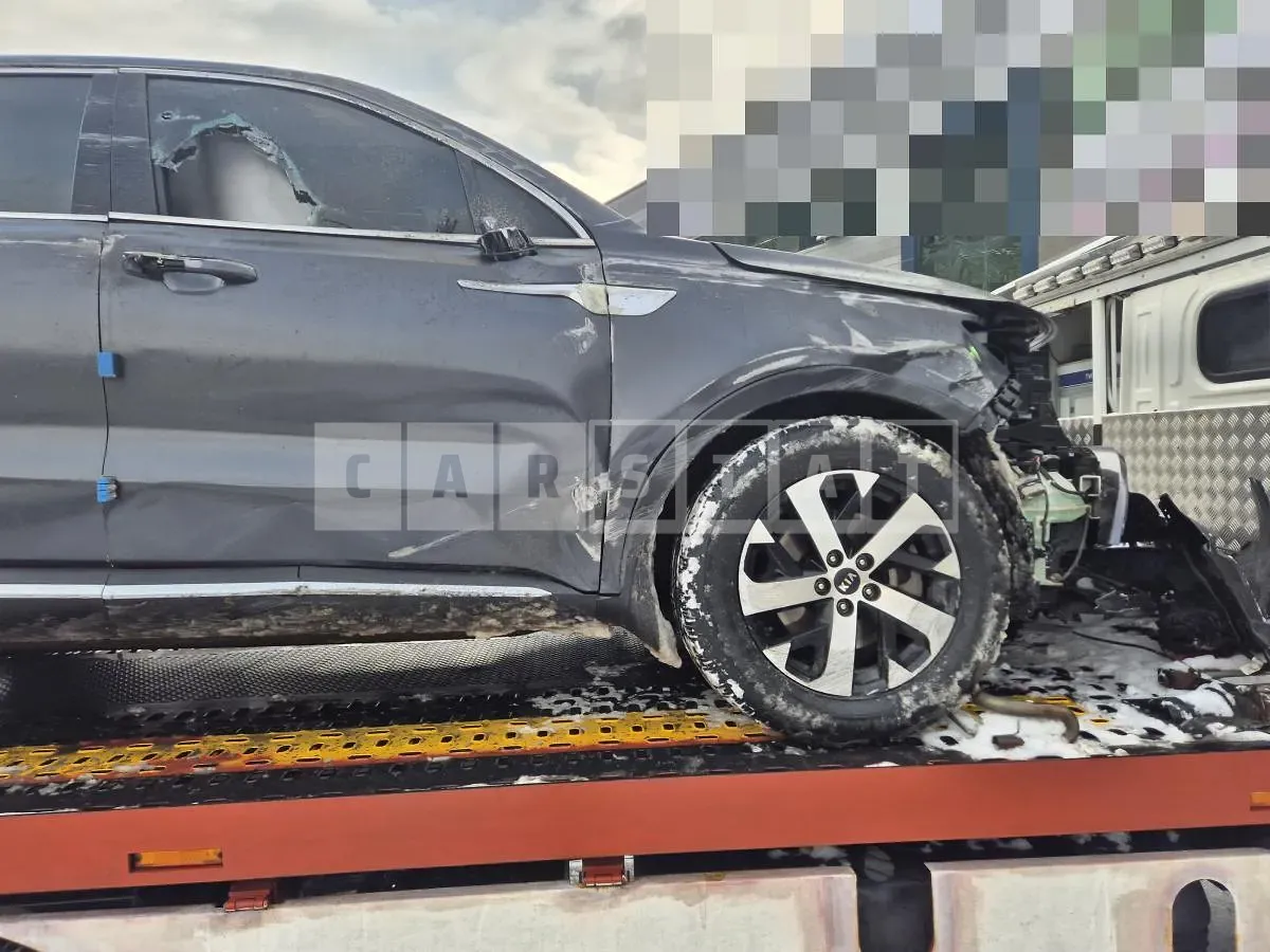 Photo 2 of 14: 2020 Kia Sorento — Korean insurance auction