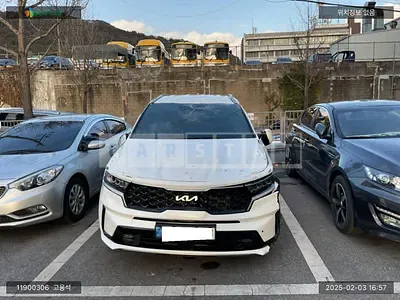 Photo 1 of 20: 2022 Kia Sorento Hybrid, VIN KNARK81GBPA143213 — Korean insurance auction
