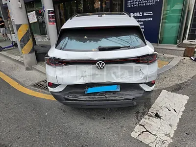 Photo 1 of 19: 2022 Volkswagen ID.4 Pro, VIN WVGZZZE2ZNP045408 — Korean insurance auction