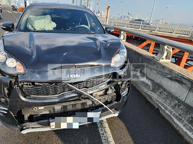 Photo 2 of 10: 2016 Kia Sportage 2.0, VIN KNAPM813BGK056256 — Korean insurance auction
