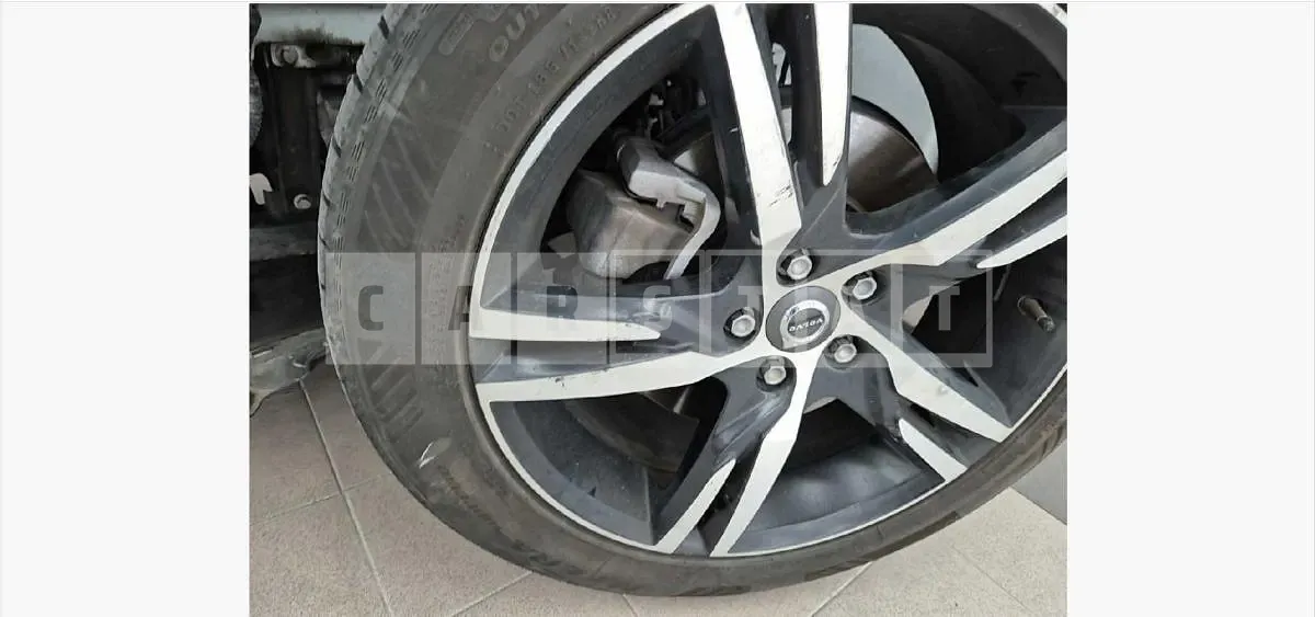Photo 2 of 3: 2018 Volvo (parts) XC40T4 AWD Wheels — Korean insurance auction