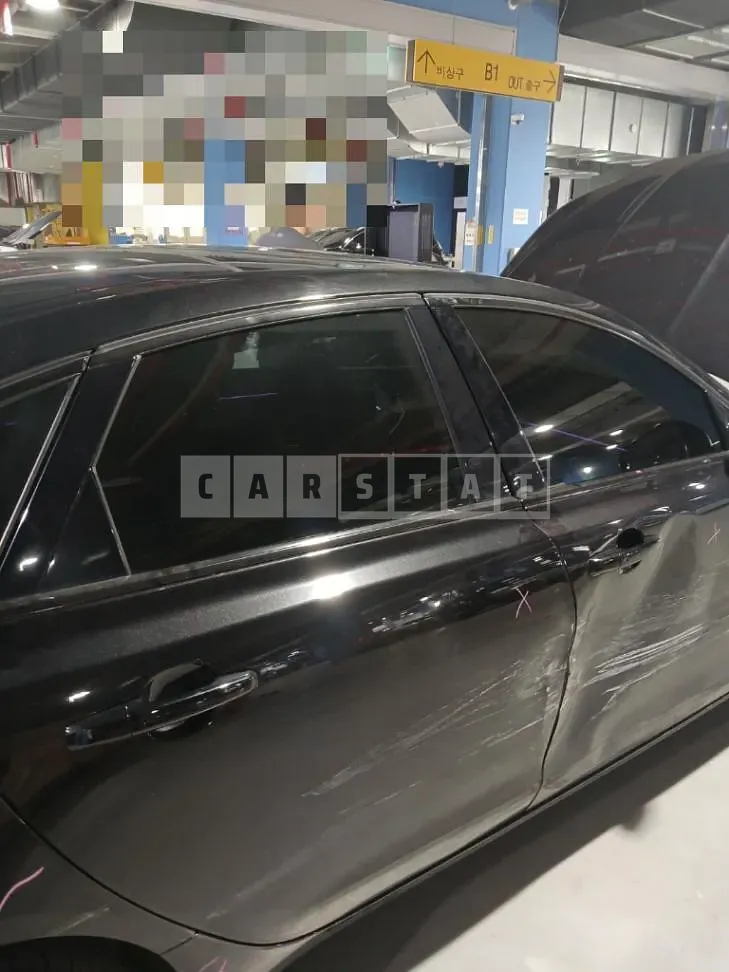 Photo 2 of 18: 2017 Jaguar XF 30d — Korean insurance auction