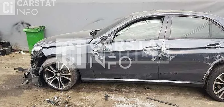 Photo 2 of 16: 2015 Mercedes-Benz E220 BlueTec, VIN WDDHF0AB6GB212777 — Korean insurance auction