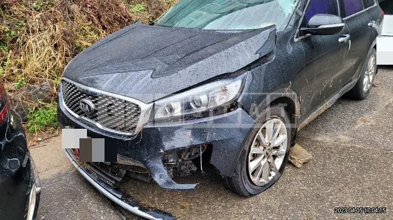 Photo 2 of 28: 2016 Kia Sorento 2.0, VIN KNAPK81ABGA194335 — Korean insurance auction