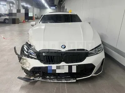 Photo 1 of 19: 2025 BMW 320i — Korean insurance auction