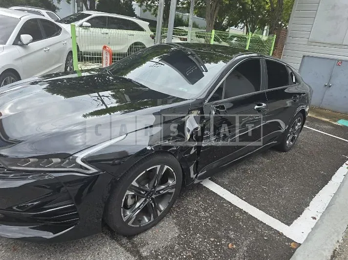 Photo 2 of 10: 2020 Kia K5 — Korean insurance auction