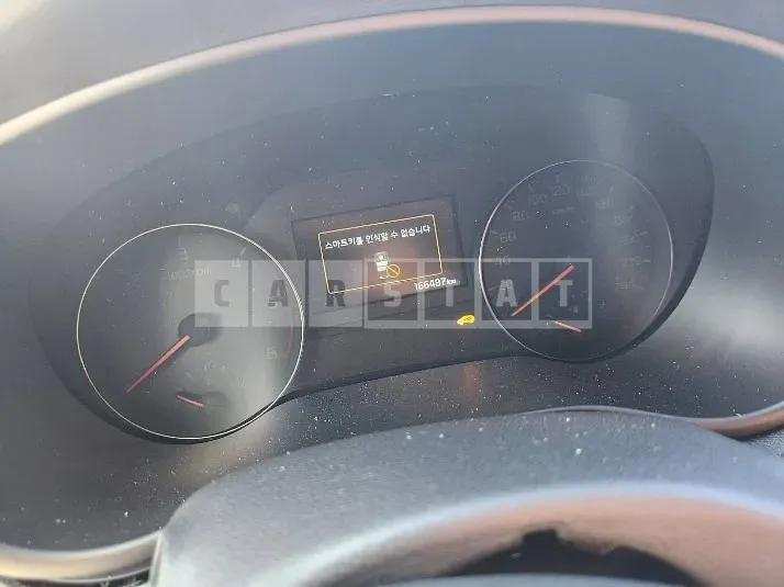 Photo 2 of 13: 2015 Kia Sportage — Korean insurance auction