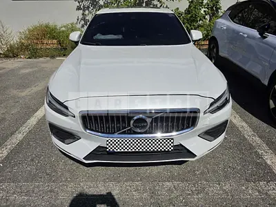 2020 Volvo Volvo S60B5
