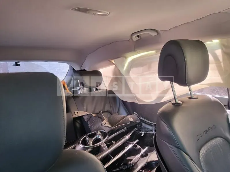 Photo 2 of 11: 2015 Hyundai Santa Fe DM — Korean insurance auction