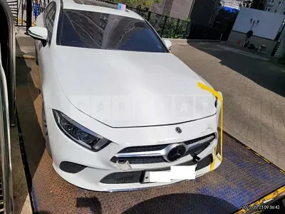 Photo 1 of 13: 2019 Mercedes-Benz CLS400d 4Matic, VIN WDD2J2DB1KA043584 — Korean insurance auction