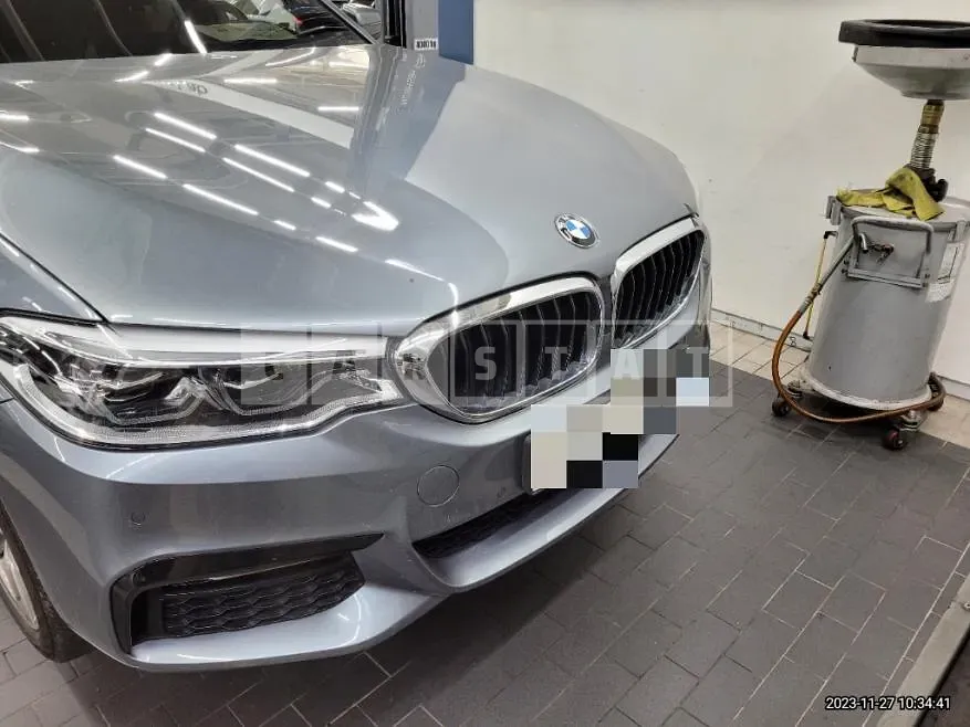 Photo 2 of 37: 2017 BMW 520d, VIN WBAJC3106HG991250 — Korean insurance auction