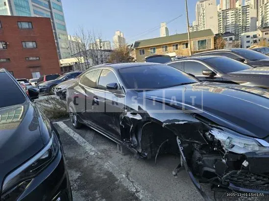 Photo 2 of 26: 2017 Maserati Quattroporte Diesel, VIN ZAM56TPG4H1195594 — Korean insurance auction