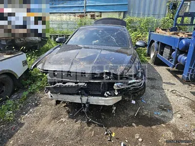 Photo 1 of 15: 2019 Genesis G90 3.8 — Korean insurance auction
