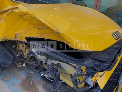 Photo 1 of 9: 2019 Audi R8 Spyder, VIN WUAZZZFX4K7900547 — Korean insurance auction