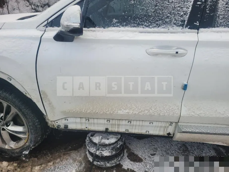 Photo 2 of 8: 2019 Hyundai Santa Fe TM — Korean insurance auction