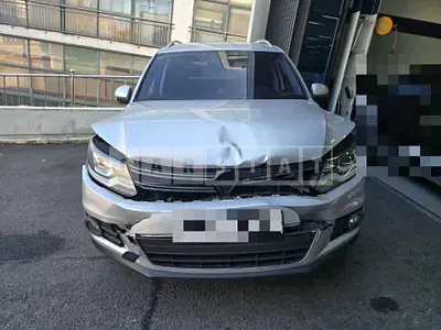 Photo 1 of 20: 2015 Volkswagen Tiguan 2.0 TDI Blue Motio — Korean insurance auction