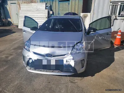 Photo 1 of 25: 2015 Toyota Prius, VIN JTDKN3DU8F1912046 — Korean insurance auction