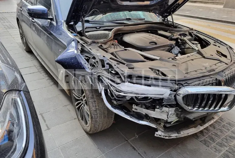 Photo 2 of 32: 2020 BMW 520d xDrive M Sport Package, VIN WBAJF5107LCE66980 — Korean insurance auction