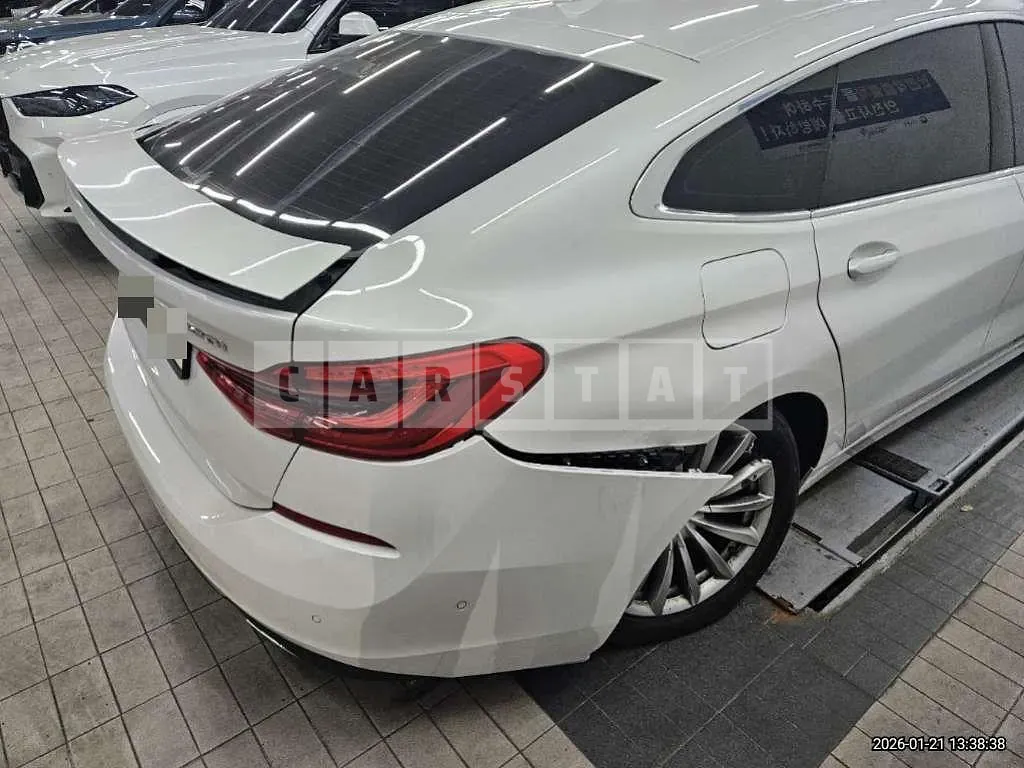 Photo 2 of 13: 2024 BMW 630i xDrive — Korean insurance auction