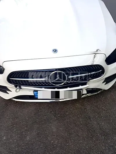 Photo 1 of 12: 2023 Mercedes-Benz E250, VIN W1KZF4FB8PB120963 — Korean insurance auction