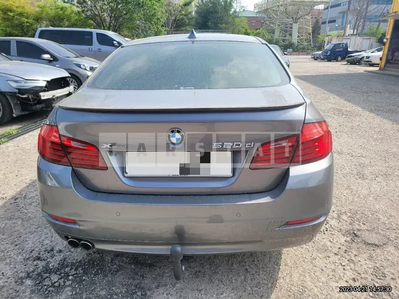 Photo 2 of 25: 2015 BMW 520d xDrive, VIN WBA5E7101FG155359 — Korean insurance auction