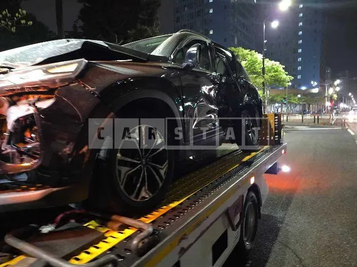 Photo 2 of 10: 2018 Hyundai Santa Fe TM — Korean insurance auction