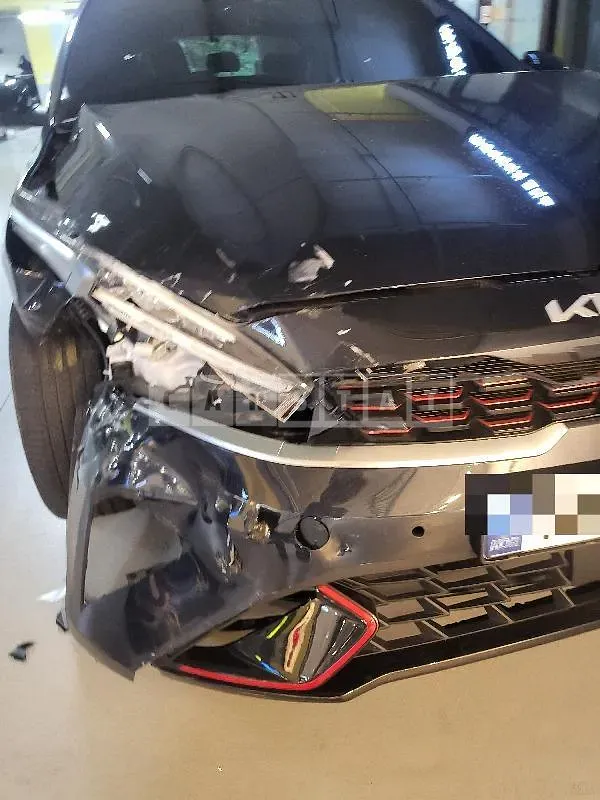 Photo 2 of 23: 2021 Kia Cz — Korean insurance auction
