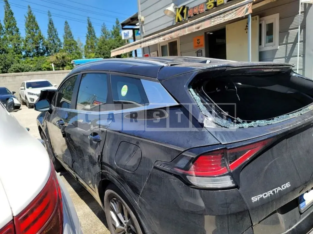 Photo 2 of 10: 2022 Kia Sportage, VIN KNAPY81BGNK027455 — Korean insurance auction